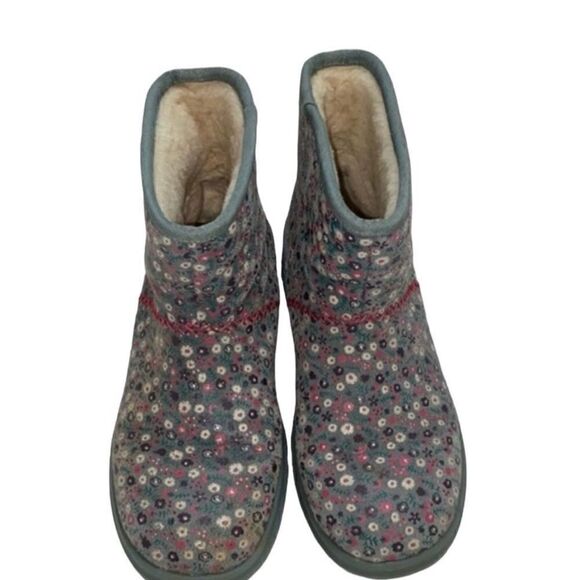 UGG Floral Print Gray Ankle Boots(Size 7) - Picture 7 of 12